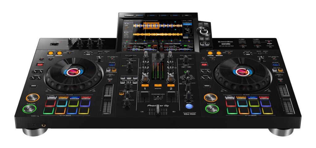 Pioneer DJ XDJ-RX3 — 2-канальный DJ-контроллер с флагманскими возможностями